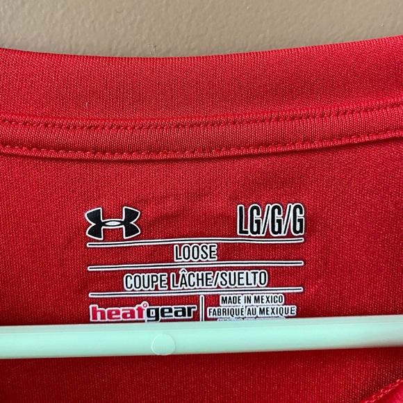 under armour shirt - Picture 2 of 2